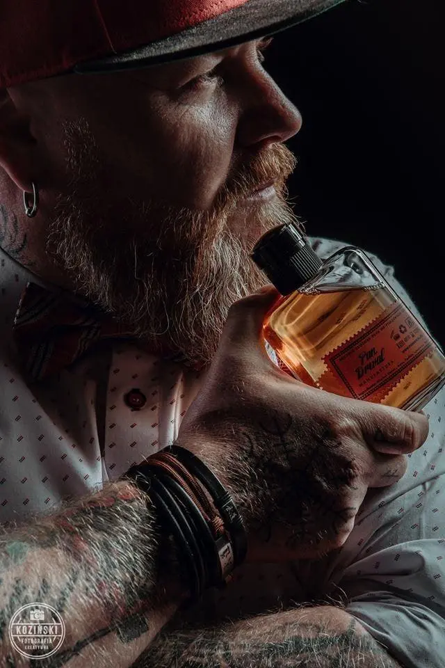 Bulleit Bourbon, Aftershave - Image 4